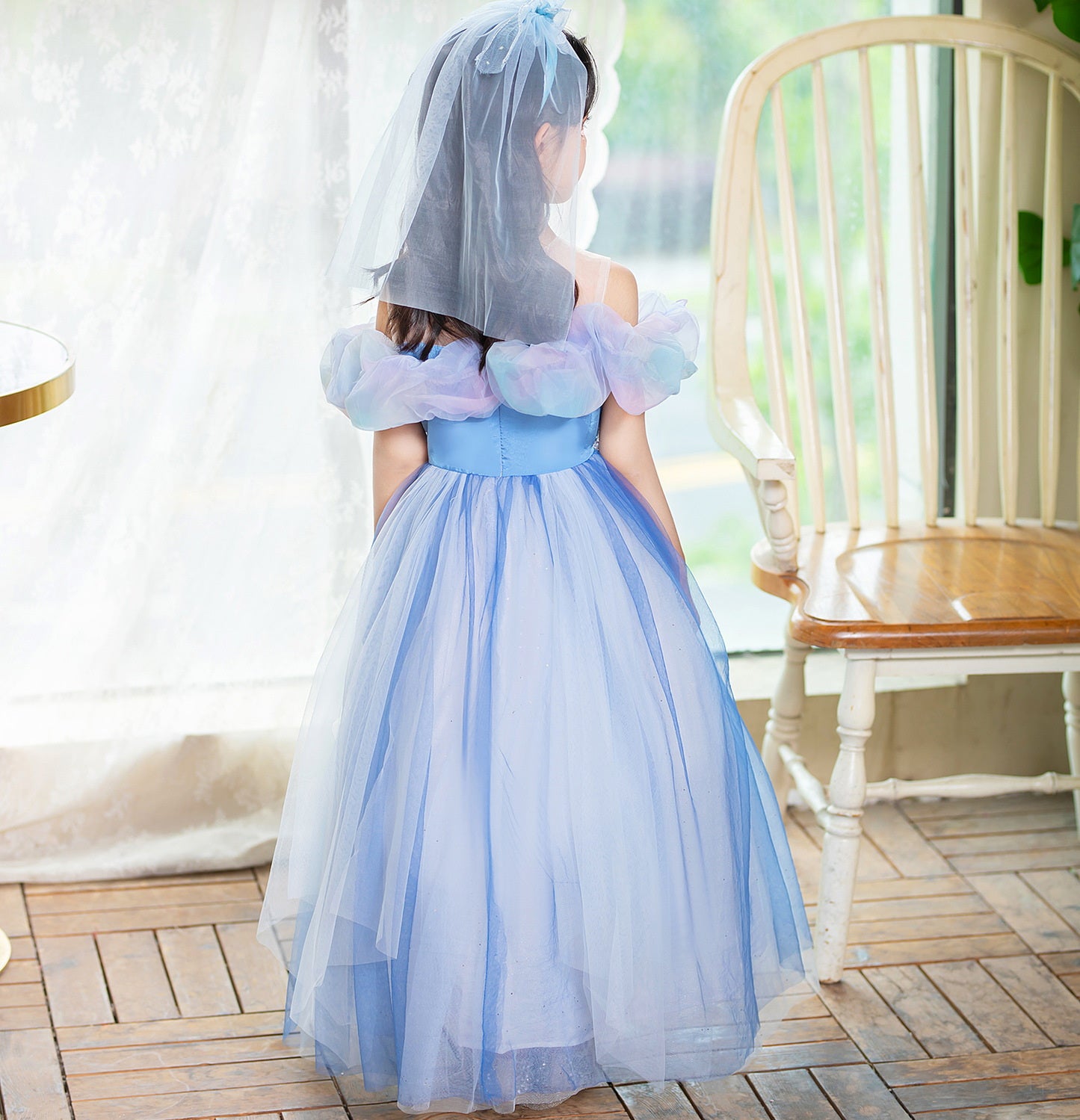 Frozen 2 Elsa Princess Dress For Toddlers - Snow Queen Costume With Trailing Dress, Blue Sequin Accents